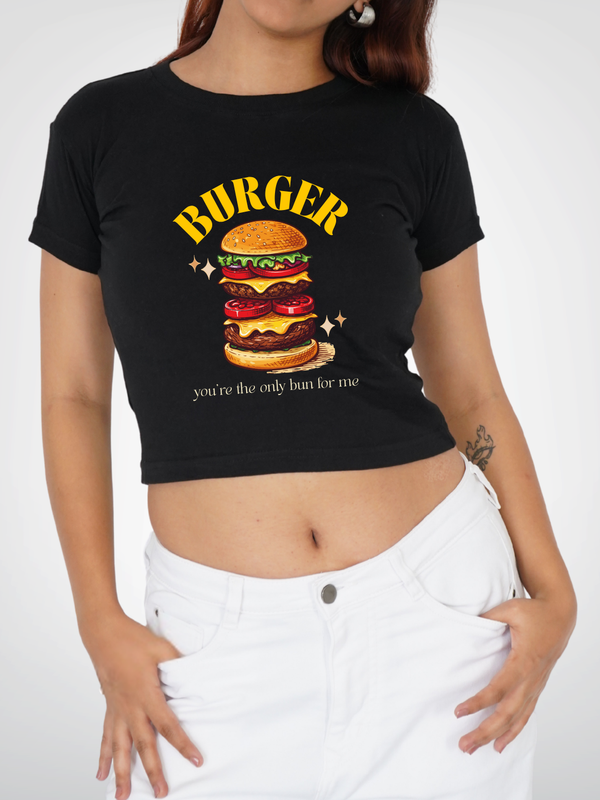 BURGER LOVER CROPPED TEE