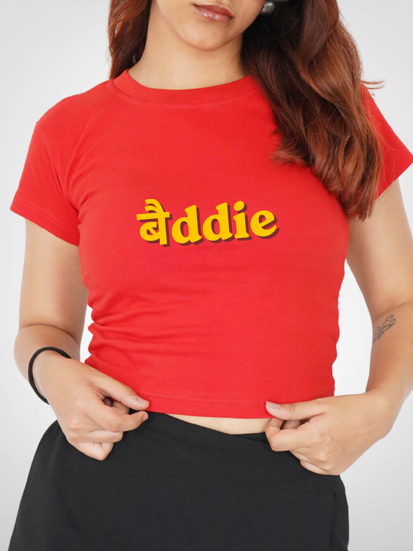 cropped tee red