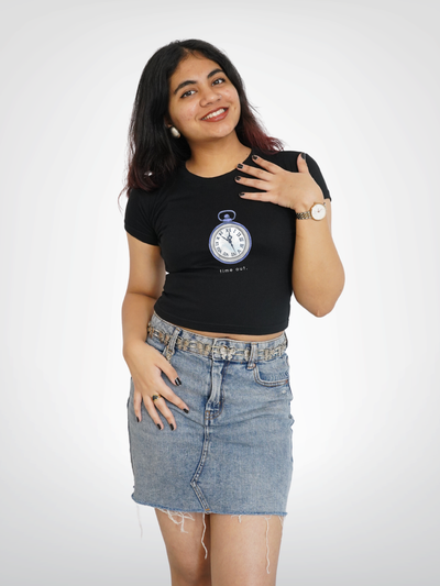 TIME OUT CROPPED TEE